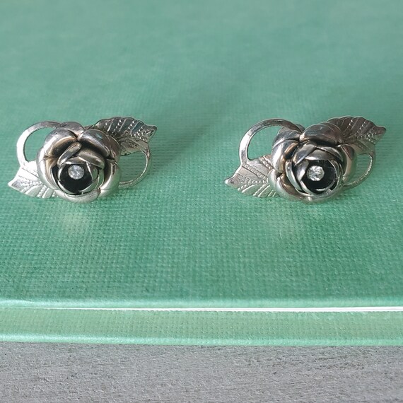 Vintage Silver Tone Metal Rose and Rhinestone Ear… - image 4