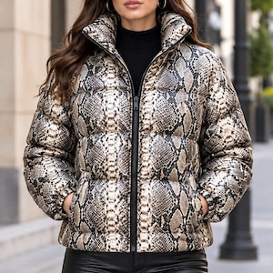 Metallic Snake Print Puffer Jacket – Quilted Stand Collar Coat (Zip Closure)