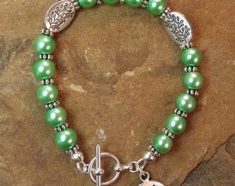 Tree of Life Beaded Bracelet Mint Green Czech Glass Pearls Silver 7 Inch Toggle