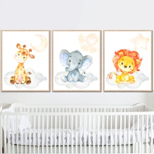 Poster di stampe artistiche per bambini con animali, set di 3 stampe per la decorazione della parete della camera da letto dei bambini, giraffe, elefanti, leoni, stelle e luna, immagini digitali stampabili per bambini