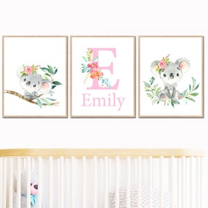Decorazione per camera da letto Koala, stampa artistica da parete per bambini, poster con nome personalizzato, set di 3 animali australiani, monogramma, lettera, regalo iniziale