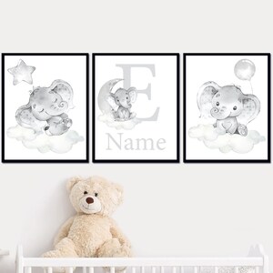 Decorazione murale elefante neutro per cameretta dei bambini Nome personalizzato Arte per bambini personalizzata Stampabile Poster per cameretta per bambini Set di 3 bambini grigio stella luna