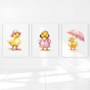 Juego de 3 lienzos con ilustraciones de pato amarillo para pared de guardería, decoración para dormitorio de niña, póster neutro para niños, imágenes digitales de granja para niños en rosa