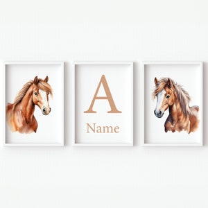 Stampa artistica da parete personalizzata per la cameretta dei bambini con cavallo neutro Nome personalizzato Decorazioni per la camera da letto del ragazzo della neonata Poster per bambini set di 3 immagini digitali del bambino