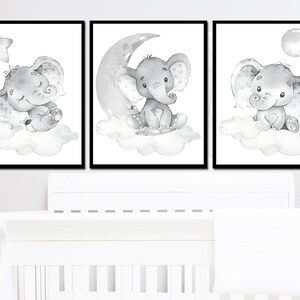 Elefante Decorazione da parete Asilo nido neutro Bambini Stampa artistica Poster della stanza del ragazzo Nuovo set regalo per bambini di 3 opere d'arte stampabili per bambini con stella grigia luna e bambino