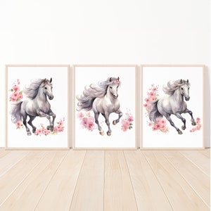 Stampe d'arte da parete per vivaio di cavalli Decorazioni per la camera da letto delle neonate Fiori Poster per bambini set di 3 immagini digitali stampabili regalo plyaroom