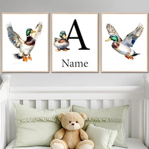 Poster personalizzato con paperella di Mallard, decorazione da parete per la cameretta dei bambini, nome personalizzato, stampabile, decorazione per la camera da letto di una bambina, set di 3 bambini digitali di genere neutro
