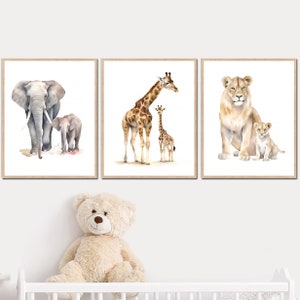 Safari Tiere Babys Mutter und Baby Kunstdruck Kinderzimmer Wand Dekor Zoo Mom 3er-Set Aquarell Giraffe Elefant Löwe digitales Kleinkind Plakat