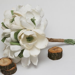 Bouquet da sposa rustico Bouquet di magnolie rustiche