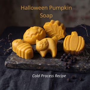 Rezept für Kürbis-Halloween-Seife im Kaltverfahren, gruselige DIY-Anleitung und Herbst-Badezimmerdeko