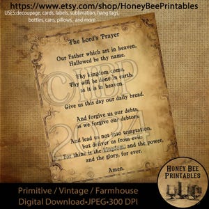 Op de afbeelding: Een vintage-stijl print met het Onze Vader in een decoratief lettertype. De tekst is gedrukt op een perkament-achtige achtergrond met sierlijke randen. De print is getiteld "Het Onze Vader" en is gelabeld "Primitive / Vintage / Farmhouse Digitale Download JPEG 300 DPI".