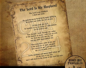 Könnte beinhalten: Ein Vintage-Druck mit dem Text "The Lord Is My Shepherd" mit einem dekorativen Rand und einem verwitterten Hintergrund. Der Text ist ein Zitat aus Psalm 23, einer bekannten Passage aus der Bibel.