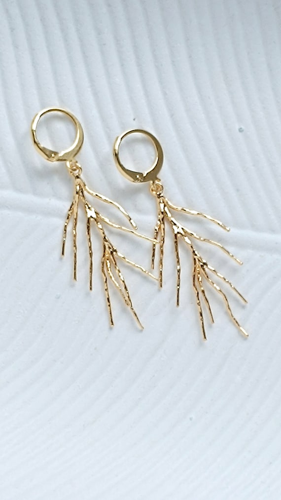 Ohrringe Huggies aus Edelstahl mit Zweigen vergoldet | Boho Hippie Ibiza Schmuck
