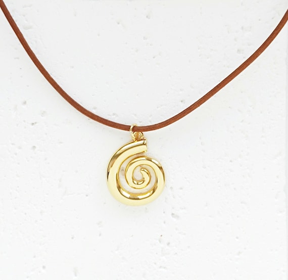 Lederband Halskette braun mit Anhänger Spirale 18k vergoldet | Boho Hippie Ibiza Schmuck