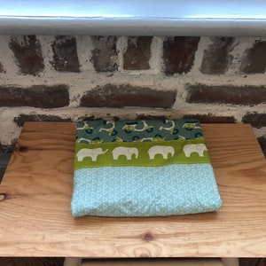 couverture bébé Doux Rêves turquoise et verte avec éléphants image 8