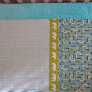 couverture bébé Doux Rêves turquoise et verte avec éléphants image 6