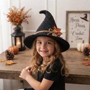 3D-virkat häxhattmönster, häxhatt set med 3, enkel Halloweenhatt, mellanstora storlekar ingår