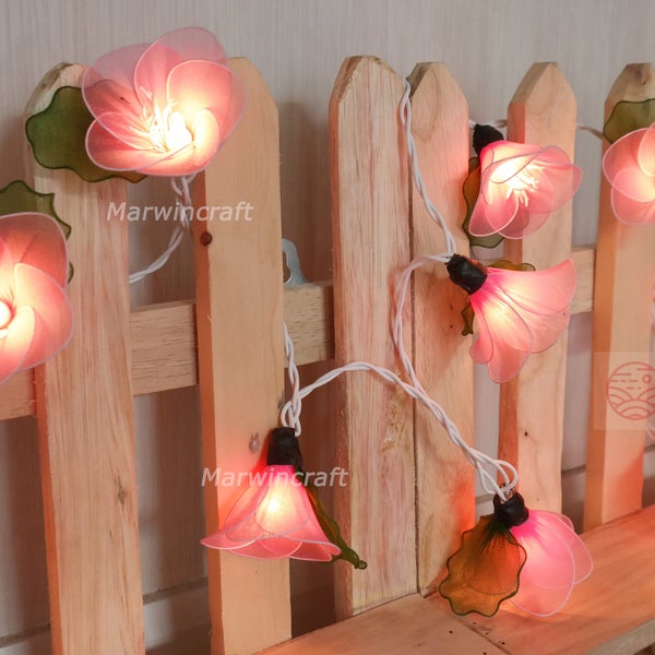 20 Soft Pink String Lights Rain Lilly Flower Fairy Lights Bedroom Home Decor Living Room Wall Hanging Lights Wedding Decor USB Battery Plug