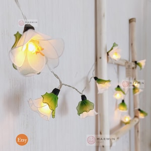 20 White String Lights Rain Lilly Flower Fairy Lights Bedroom Home Decor Living Room Wall Hanging Lights Wedding Decor Dorm USB Battery Plug