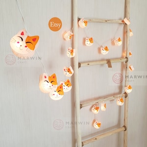 String Lights Charm Japanese Lucky Cat Fairy Lights Bedroom Home Decor Living Room Wall Hanging Nursery Lights Mobile Doll Battery Plug USB