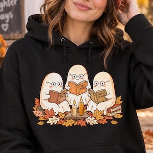 Sudadera con capucha del Club de Lectura de Fantasmas, Sudadera adorable de Halloween para amantes de los libros, Sudadera con capucha estilo cottagecore con diseño de fantasmas, Regalo acogedor de otoño para lectores