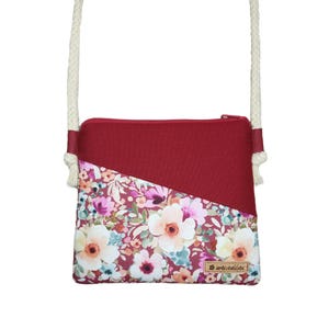 Umhängetasche Blumenparadies bordeaux | zwei Größen | Canvastasche, Damen Schultertasche, kleine Tasche mit Kordel