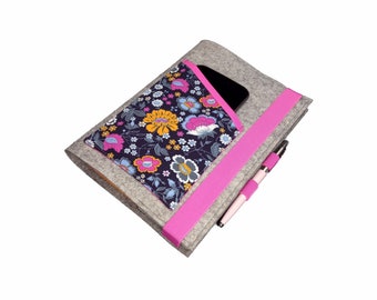 Calendar cover A5 floral splendor felt with cell phone compartment made of cotton fabric Din A5 book calendar notebook up to max. 21 x 15 x 2.5 cm