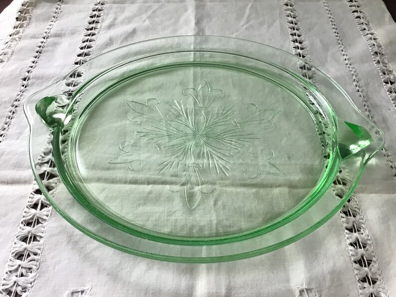 Vintage Green Uranium Glass Serving Cake Plate Tray Fleur De Etsy