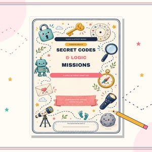 Op de afbeelding: Een puzzel- en activiteitenboek getiteld Secret Codes & Logic Missions met een crèmekleurige kaft met illustraties van een blauw hangslot, gele sleutel, robot, vergrootglas, kompas, zaklamp, telescoop en een potlood op de pagina.