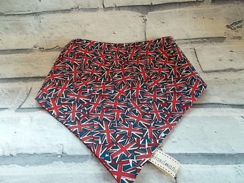 Dog Bandana, British Flag Dog Bandana, Dog neckerchief, Dog bandana collar, Bandanas for dogs, Dog clothing, Union Jack 