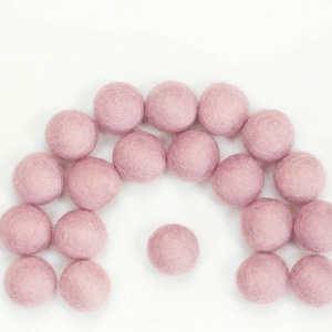 Pastel Rainbow Felt Balls 2.5 Cm Felted Custom Wool Balls for