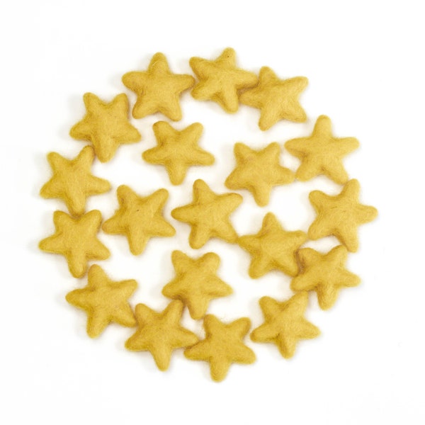 Felt Stars -  3 to 4 cm - 10 count - Color GOLD -  Wool Felt Stars - New Color