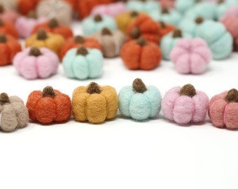 Felt Pumpkins || Fall Felt Pumpkins - NEW COLORS || Pack of 6 Pumpkins