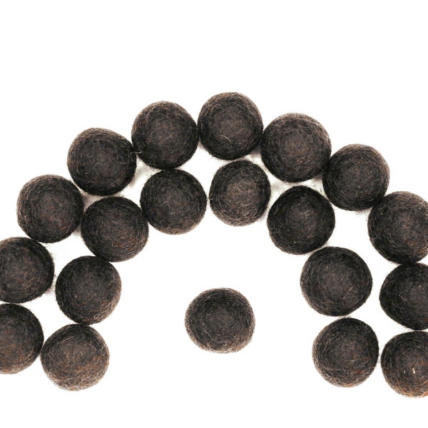 Wool Felt Balls // Felt Ball Garland DIY // diy Mobile // diy Necklace // Poms // Beads // COCOA BROWN // 1 cm 1.5 cm 2 cm 2.5 cm 3 cm 4 cm