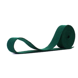 100 Prozent Wollfilzband in der Farbe HUNTER GREEN - 3/4" X 2 Meter - Hunter Green Ribbon