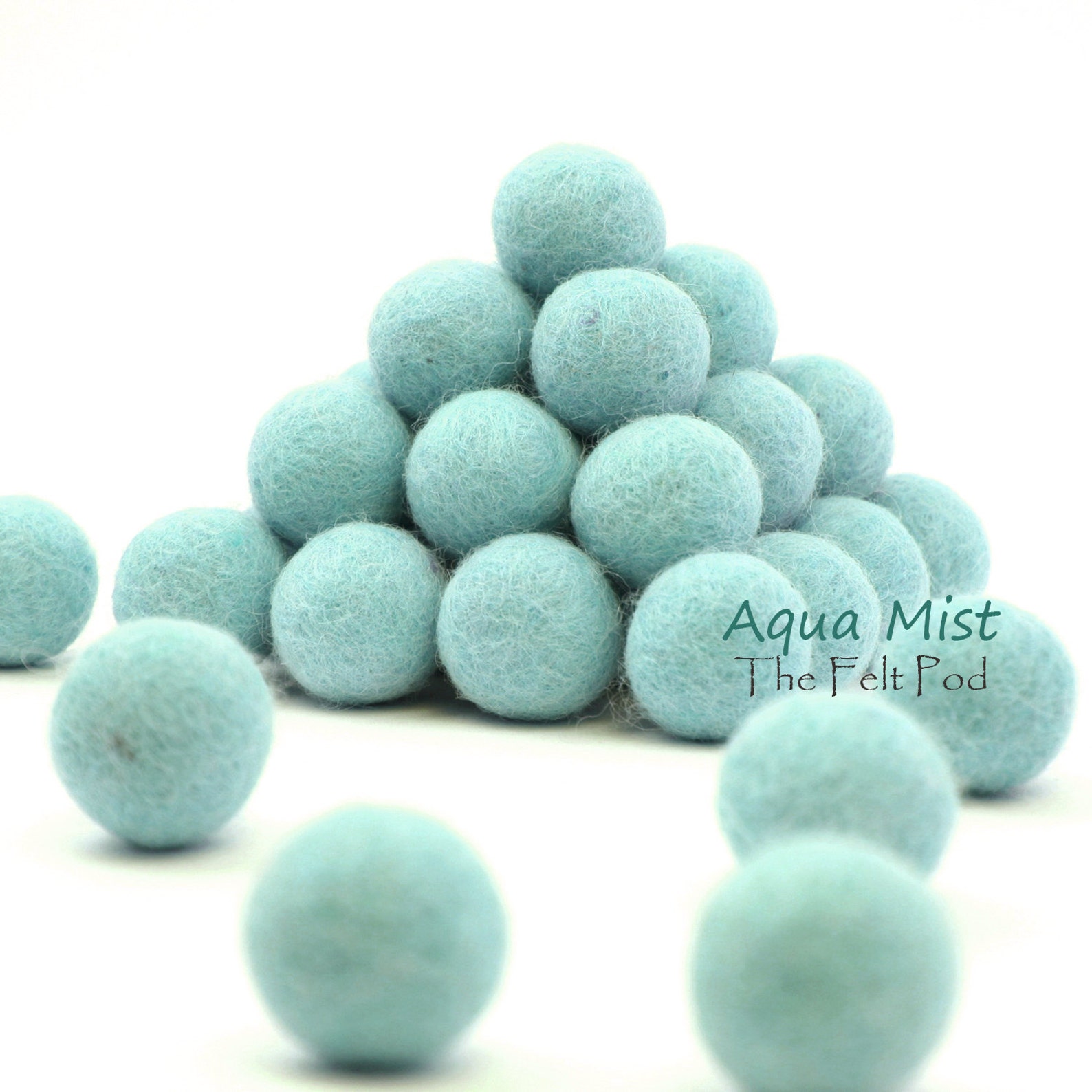 Wool Felt Balls // Felt Ball Garland DIY // Diy Mobile // Diy Etsy