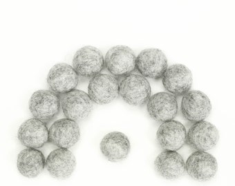 Felt Balls // DIY Garland // DIY Mobile // diy Necklace // Felt Poms // Wool Beads // GRANITE // 1 cm 1.5 cm 2 cm 2.5 cm 3 cm 4 cm