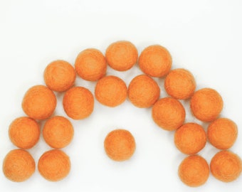 Felt Beads // Felt Ball Garland DIY // DIY Mobile // diy Necklace // Wool Felt Balls // Poms // CARROT // 1 cm 1.5 cm 2 cm 2.5 cm 3 cm 4 cm