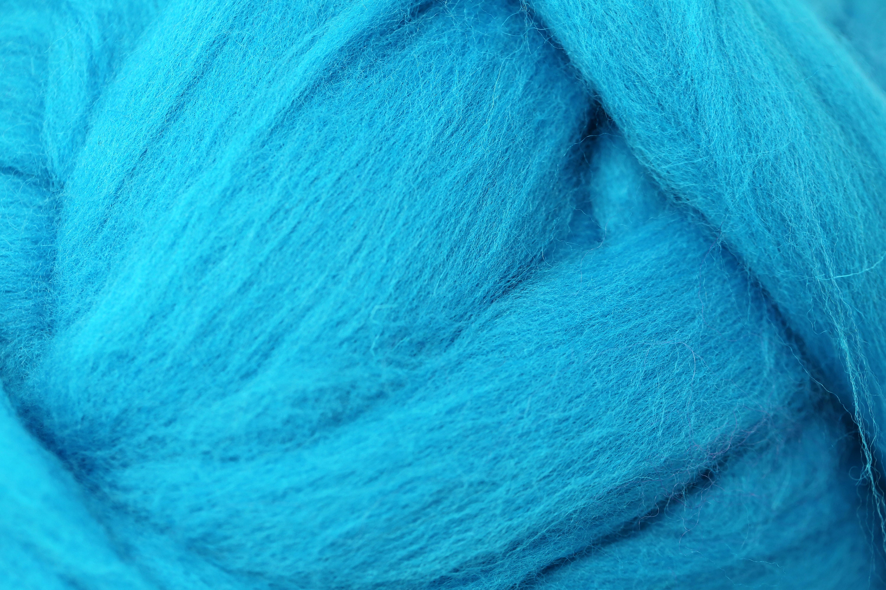 Merino Wool Roving 21 Micron - Blue Wool Roving | Wet Felting Wool ...