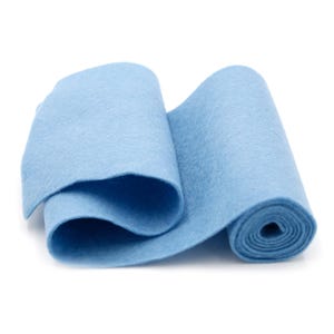 Rolle aus 100 Prozent Wollfilz - 13cm x 92cm - 100% Wollfilz in der Farbe BABY BLAU