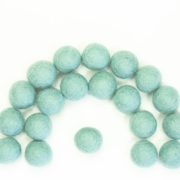 Wool Felt Balls // Felt Ball Garland DIY // diy Mobile // diy Necklace // Poms // Beads // AQUA MIST // 1 cm 1.5 cm 2 cm 2.5 cm 3 cm 4 cm