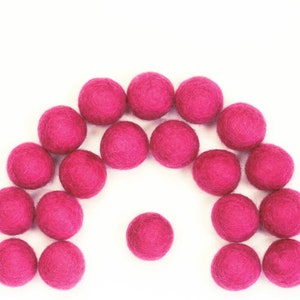 Wool Felt Balls // Felt Ball Garland DIY // diy Mobile // diy Necklace // Poms // Beads // CANDY PINK // 1 cm 1.5 cm 2 cm 2.5 cm 3 cm 4 cm