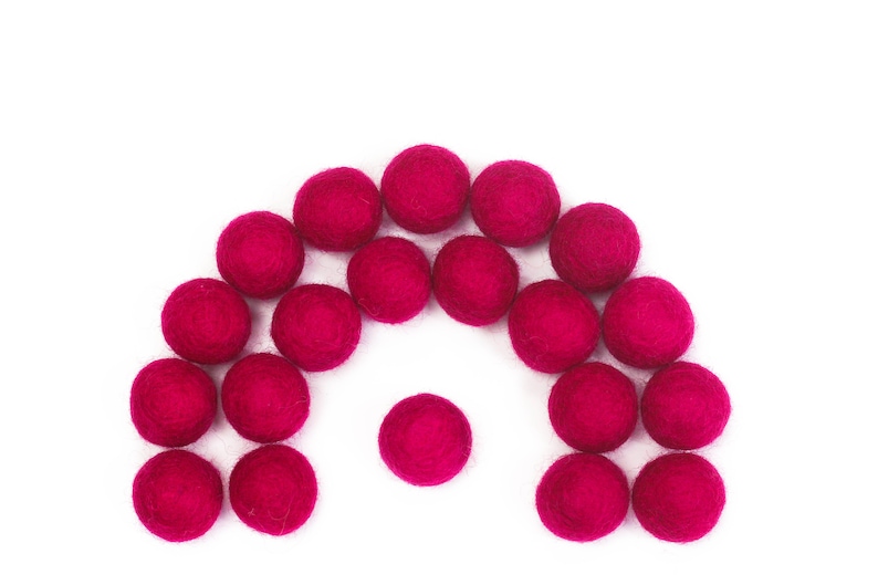 Wool Felt Balls // Felt Ball Garland DIY // Diy Mobile // Diy Etsy