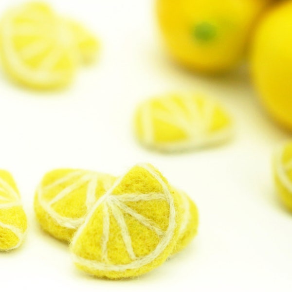 Felt Lemons  // Felt Summer Fruits // Felt Lemon Slices