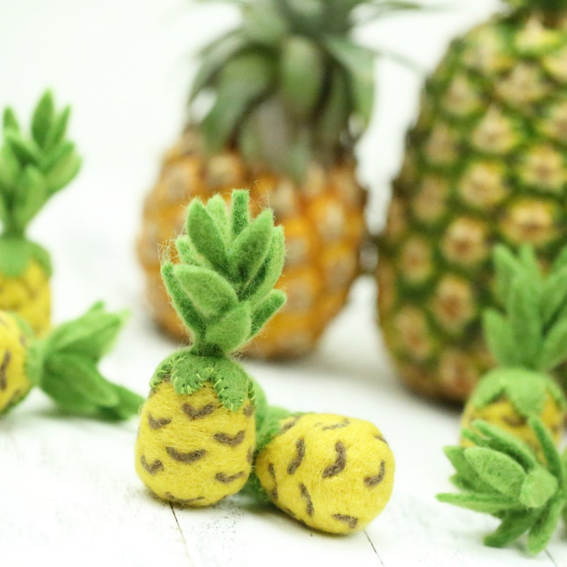 Felt Pineapples // Felt Summer Fruits // Felt Whole Pineapples image 1
