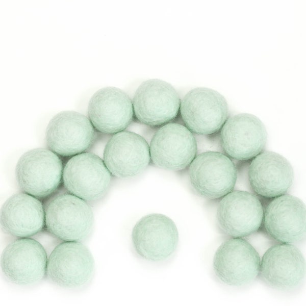 Mystische Mint Filz Pompons - Filz - 100% Wolle - Bastelbedarf - Wollbälle - Girlanden Zubehör - Mint Filz - Blaue Filzpom-Poms