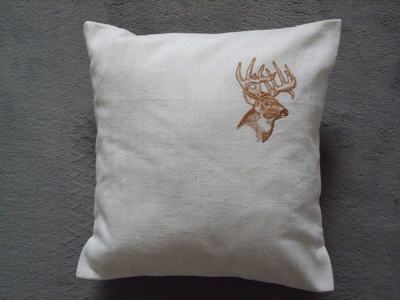 Cushion-linen cushion made of farmhouse linen with embroidery Hirschkopf in the upper right corner image 1