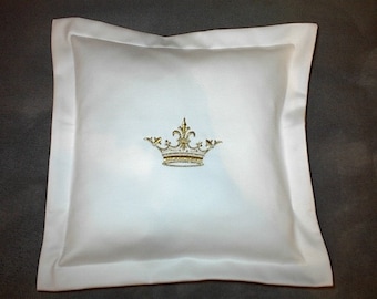 Pillow crown