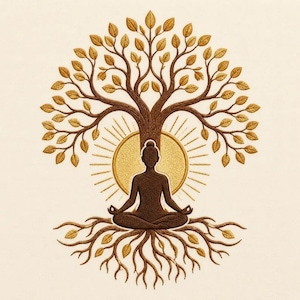 Puede incluir: Un diseño de bordado que presenta la silueta marrón oscuro de una persona sentada en posición de meditación de loto. Detrás de la figura hay un resplandor solar dorado. Un gran árbol con ramas marrones y hojas doradas se extiende arriba.