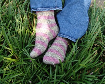 Wisteria Garden Socks Knitting Pattern